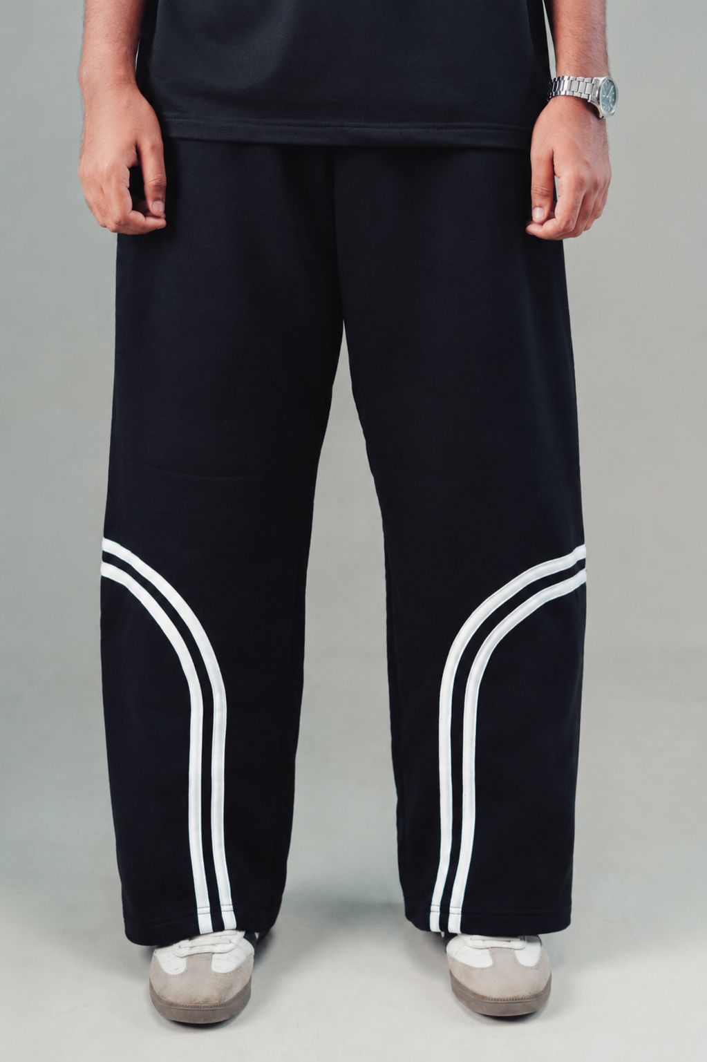 Solid sweats